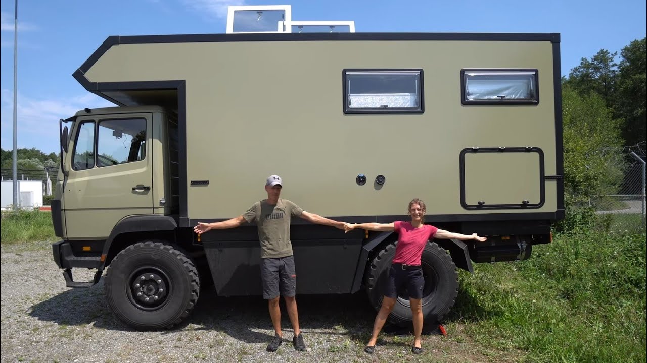 Fest leben im Wohnmobil: ALLES VERKAUFT UND FREI:Jennifer und Uwe leben im selbstgebauten Wohnmobil.