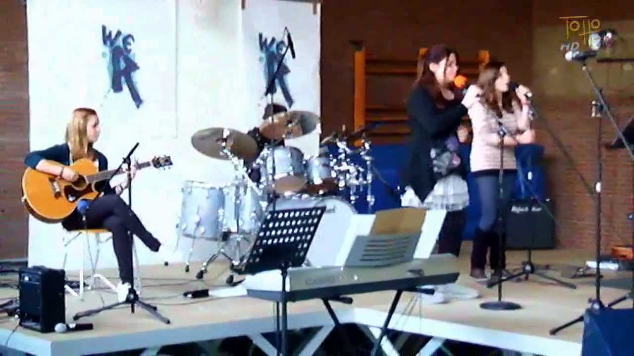 Fabienne & Jenny - Rolling in the deep_tohoTV_HD_720kbps.avi