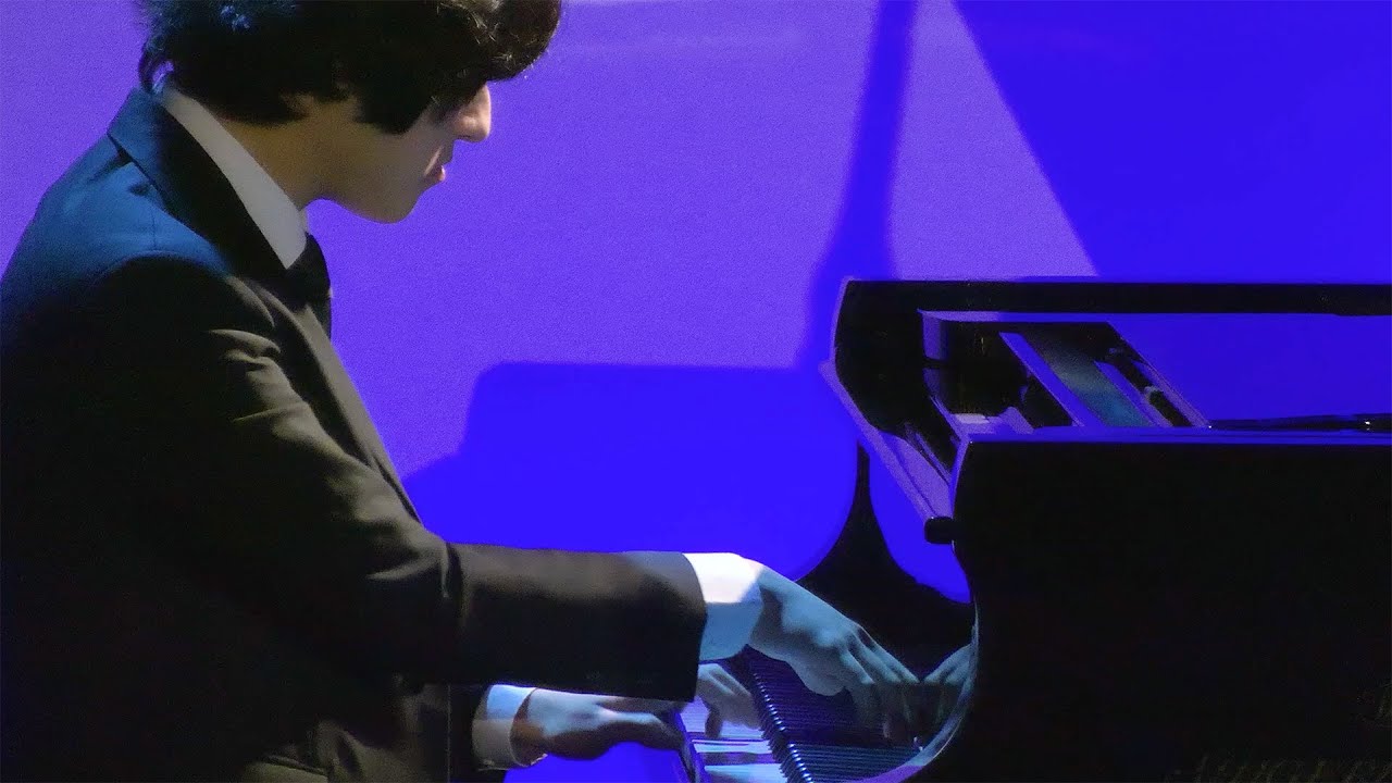 Yunchan Lim 임윤찬: Liszt's Petrarch Sonnet No 104 at the Gramophone Classical Music Awards 2024