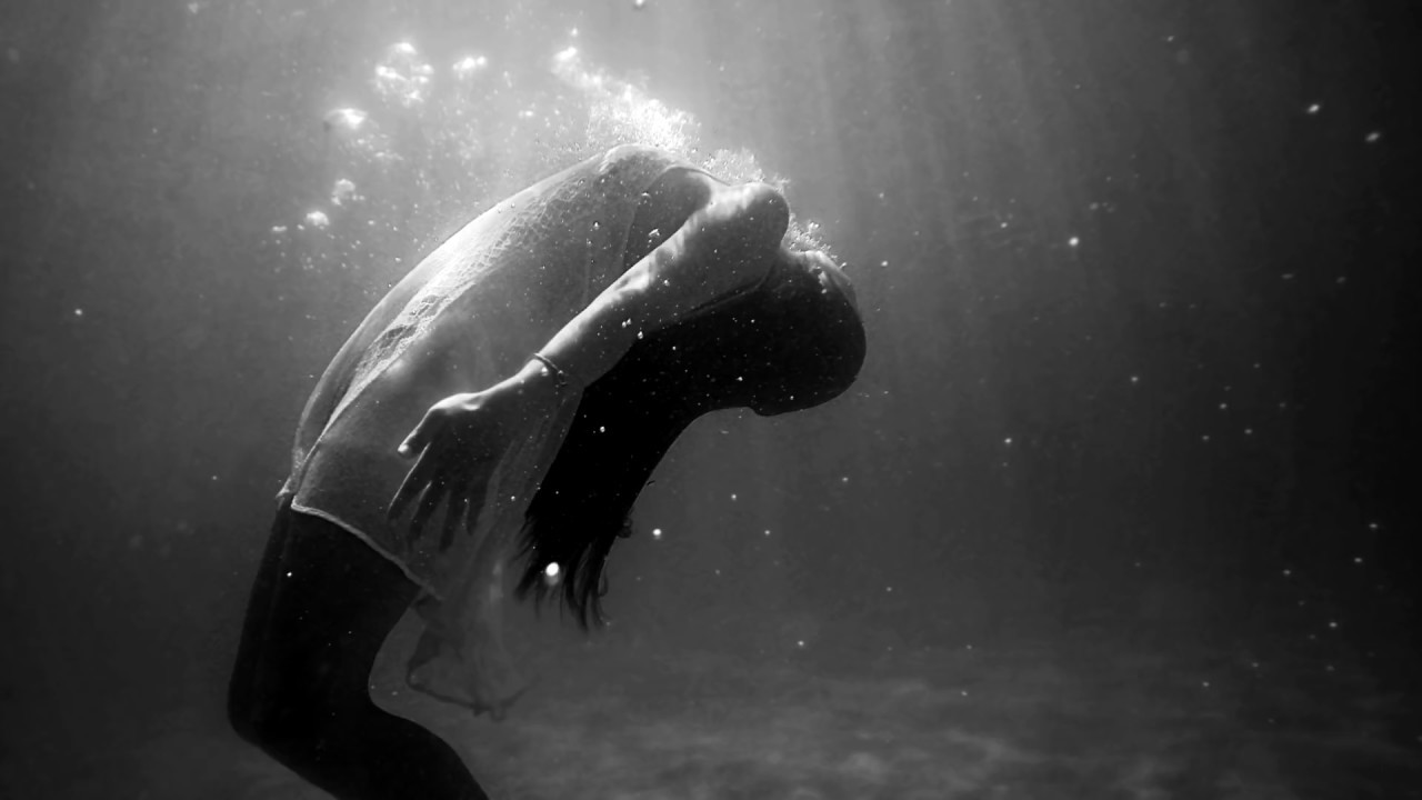 aLone - Dive