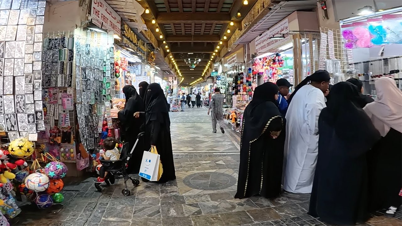 relaxing walk Mutrah Souq Muscat Oman 01/2024 4K