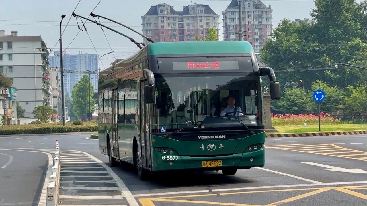 [Full Journey] The Last Trolleybuses in Hangzhou, China - Bus route 151 POV