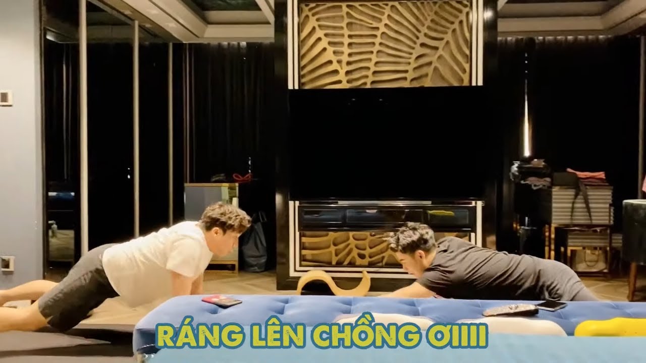 (한) Hari cười xĩu với m&agrave;n tập thể dục buổi s&aacute;ng của Trấn Th&agrave;nh với Tr&uacute;c Nh&acirc;n 쩐탄과 쭉년의 빵터지는 아침 운동!