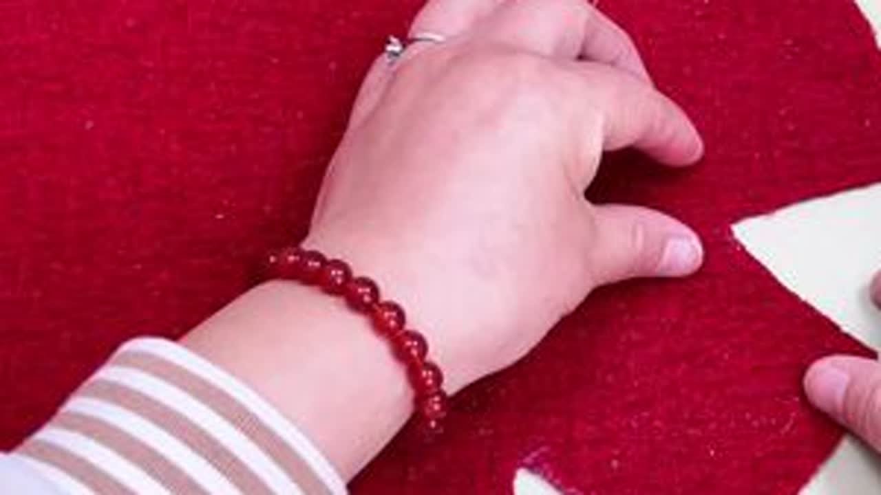 一片式帽子简单又时尚 #针线活#针线小妙招