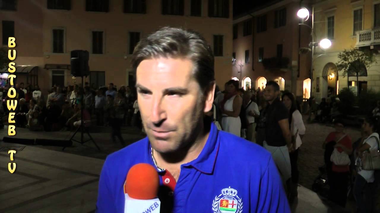 PRESENTAZIONE PRO PATRIA 2013/2014 IN CENTRO