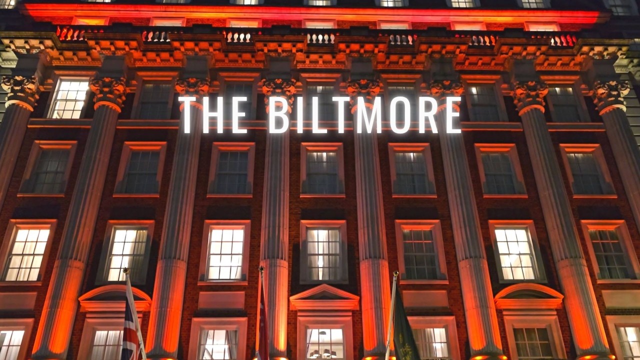 THE BILTMORE 5-Star Luxury Hotel Experience in Mayfair London | Christmas Lights Walk Tour