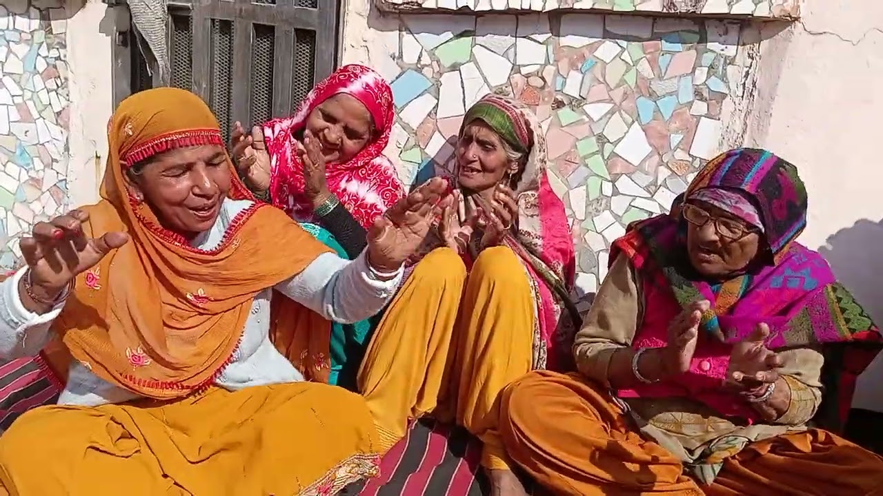 मुरली बजाए भगवान राधा नाच रही कृष्णा का भजन बहुत ही प्यार