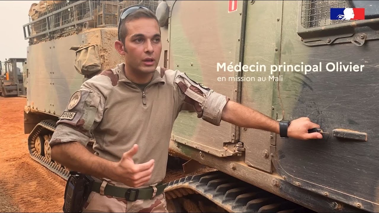 Interview du médecin principal Olivier en mission à Barkhane