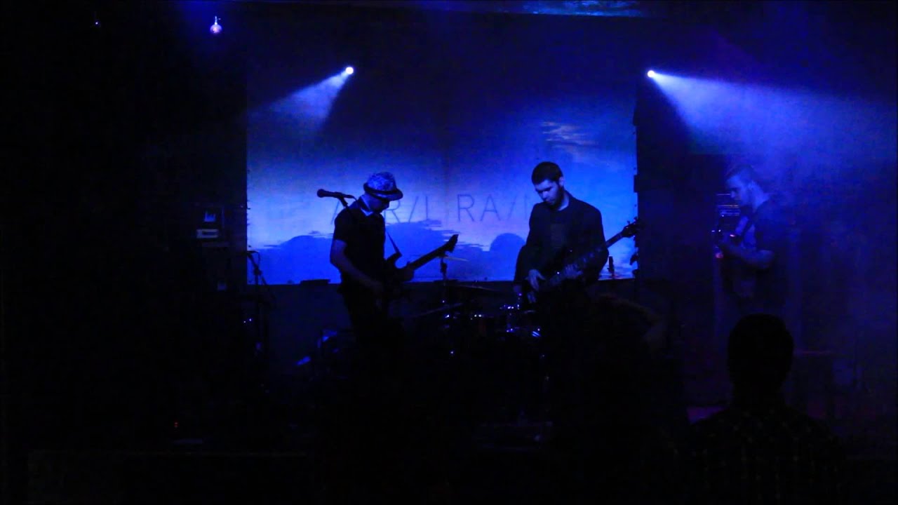 April Rain - Exploring Yourself With A Knife live @Zoccolo 2.0 29.05.15