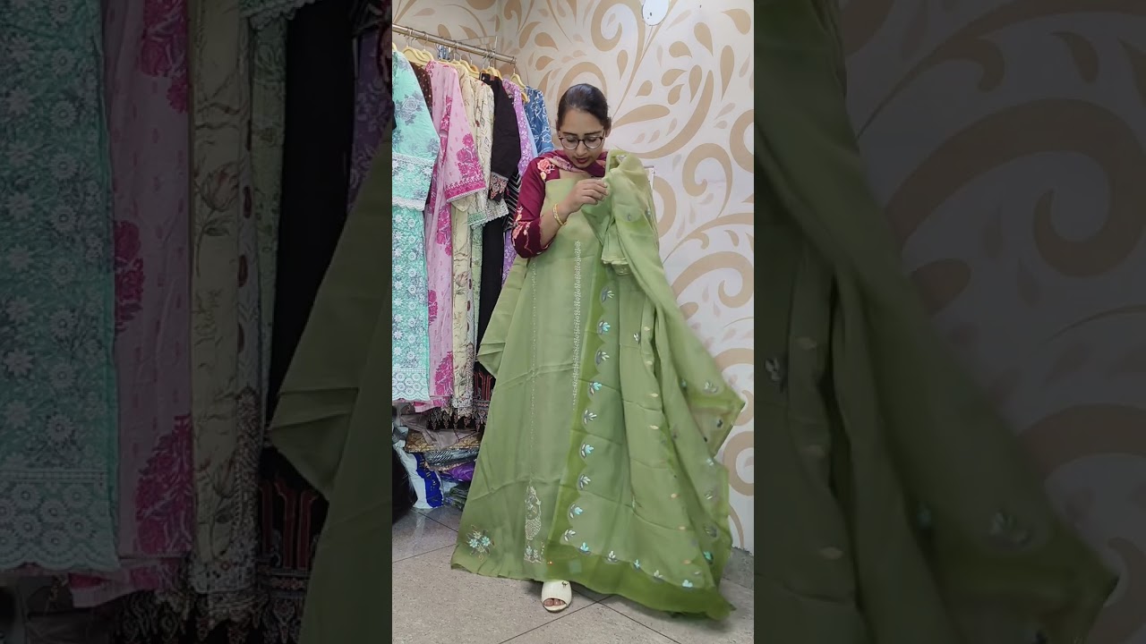 Kapoor creations ,patiala Tripuri Town 6239426816,hand work collection on offer price 1500 only