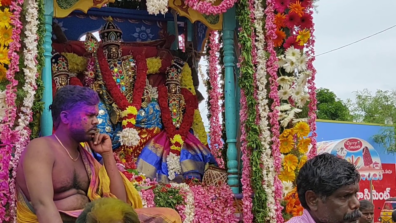 🦚🦚🙏🙏Swami bhramotsavam lo baganga VASANTHOTSAVAM kanula vindhuga jarigindhi 🙏🙏🦚🦚