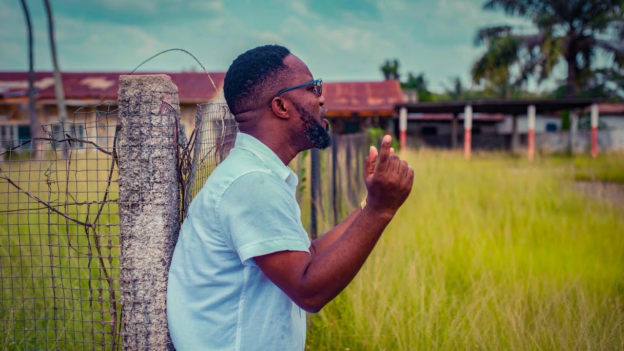 ElGod - Mia ɖu dzi (Nous Triompherons) | Clip Officiel