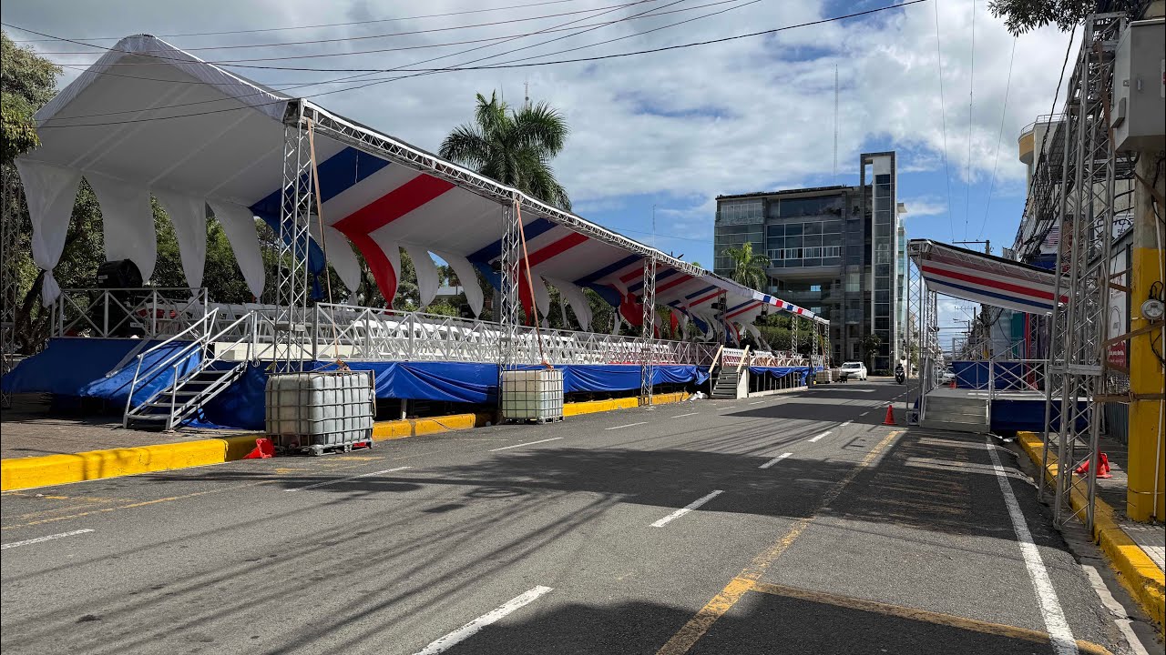 Todo listo para estés gran desfile cívico y militar para celebrar 213 añoso Juan Pablo Duarte SFM 