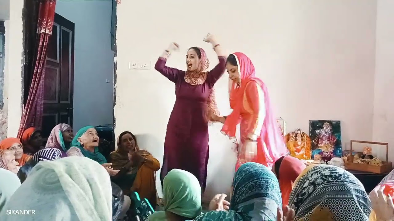 काला-काला कवे गुजरी मत काले का जिक्र करे।।#plz like and share 🫰♥️♥️
