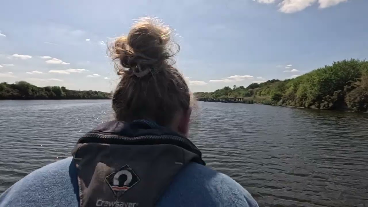 E36.8 || Manchester Ship Canal Realtime Narrowboat Journey Moore Lane Swing Bridge to Widnes Bridge