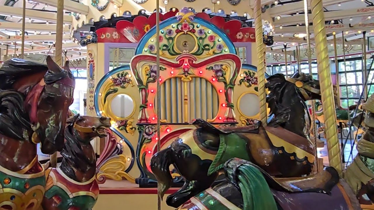 Columbus zoo carousel band organ Turned back on 1914 2025