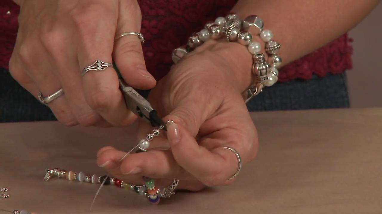 How to Make  A Cancer Awareness Bracelet