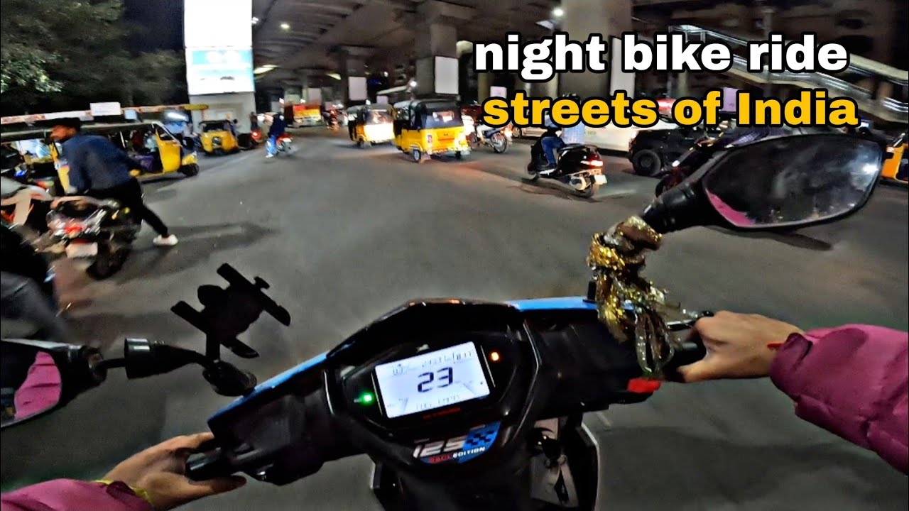 Short bike ride on streets of India || tvs ntorq || India streets || enjoy the ridee