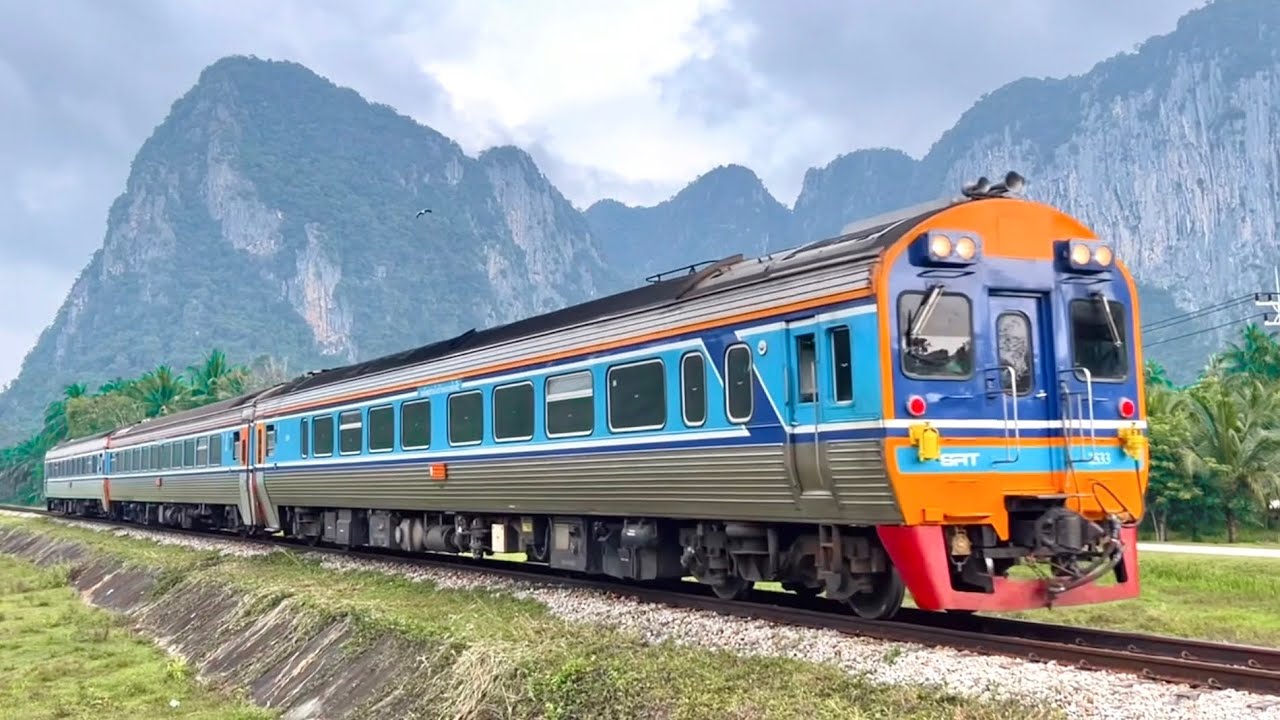 SRT. #มุมสวยระดับโลก!? รถไฟไทยสายใต้ช่วงเช้า กับเขาหินปูน เขาประสงค์ อ.ท่าชนะ จ.สุราษฎร์ฯ สวยงามมาก