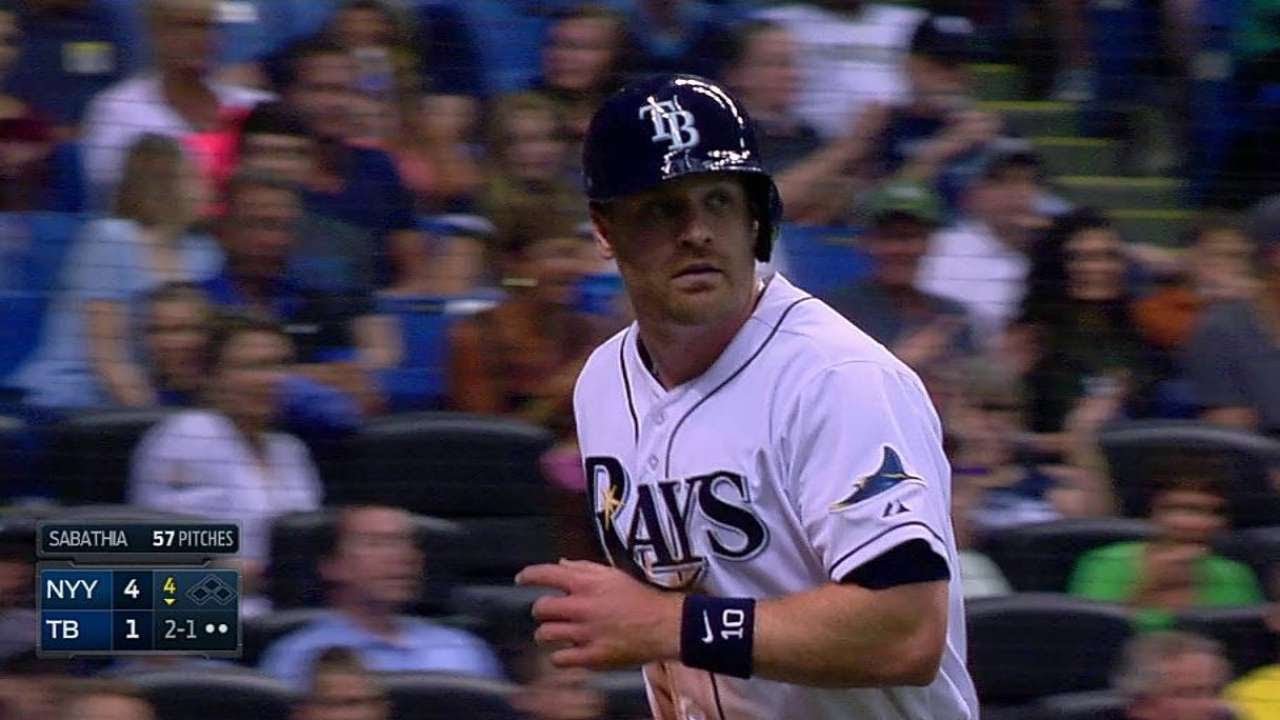 NYY@TB: Forsythe races home to score on passed ball