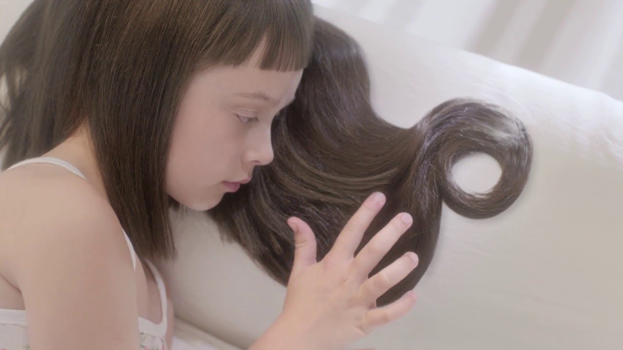 Dabur Amla Shampoo: Stronger roots for longer hair! (Arabic)