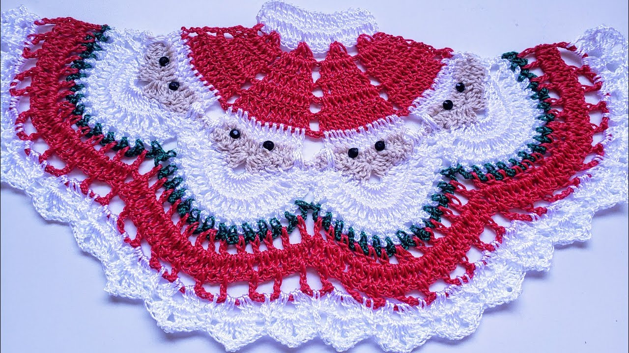 Saia carinha de papai Noel, para boneca pintada em tecido