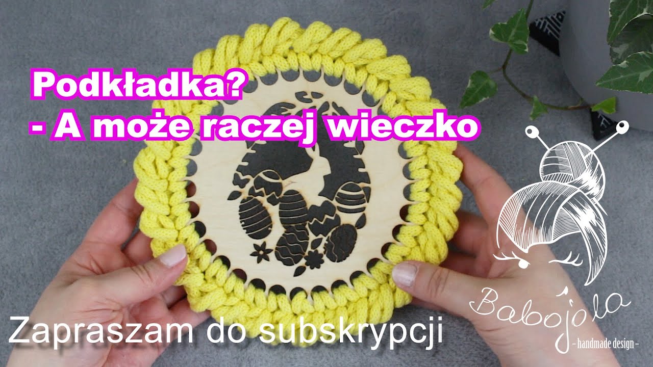 Podkładka ze sznurka bawełnianego ze sklejką.