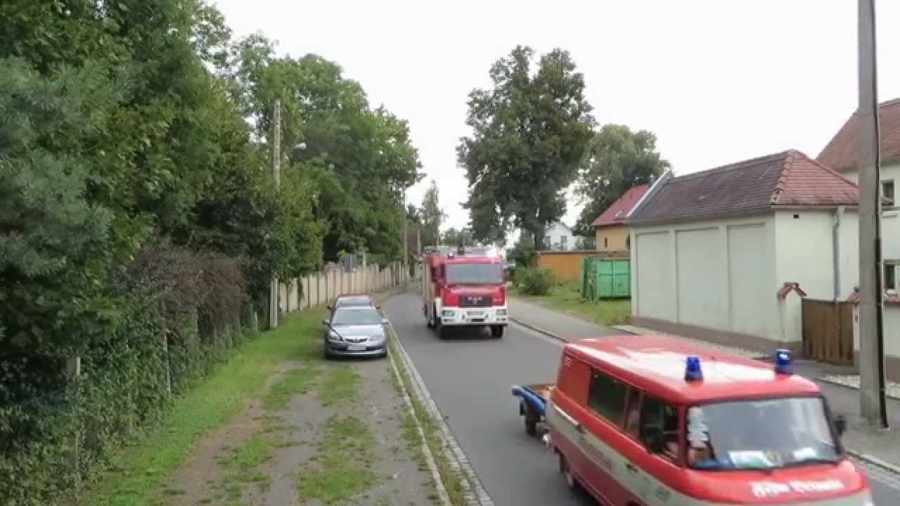 [90 Jahre!] Feuerwehrkorso durch Rackwitz