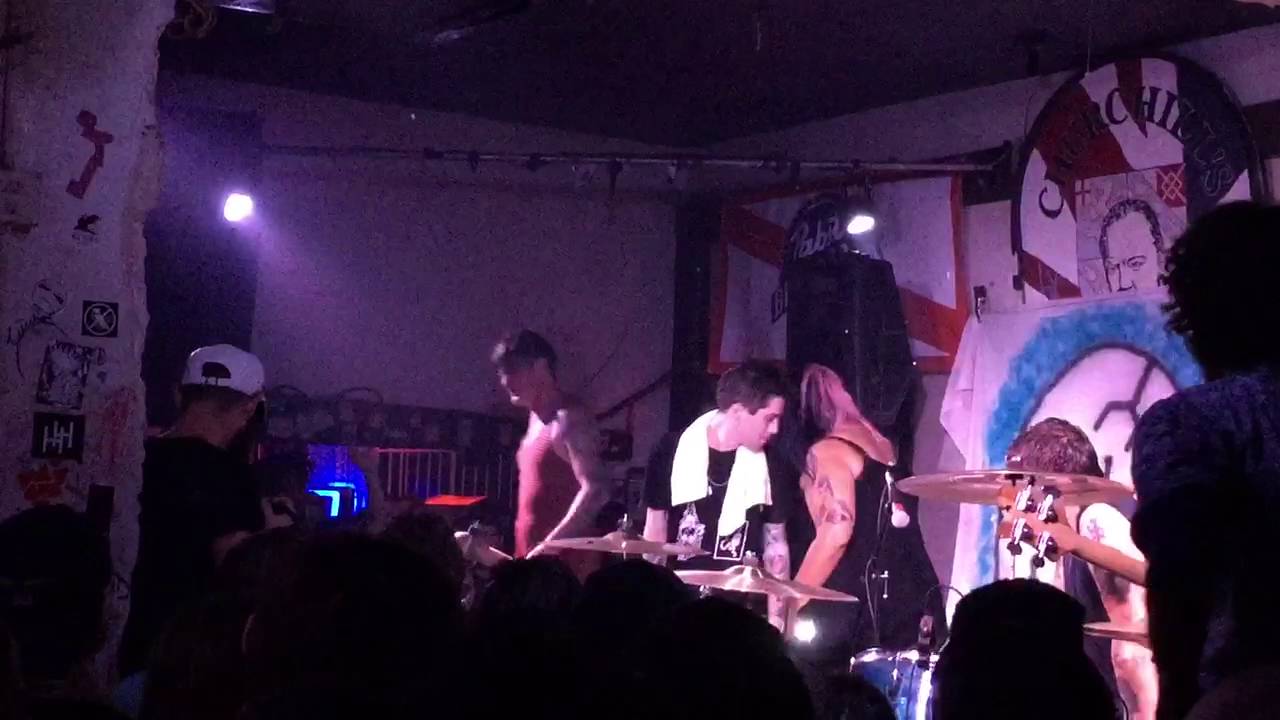 Contraption / Soul Desert by Thee Oh Sees @ Churchill's Pub on 9/16/15