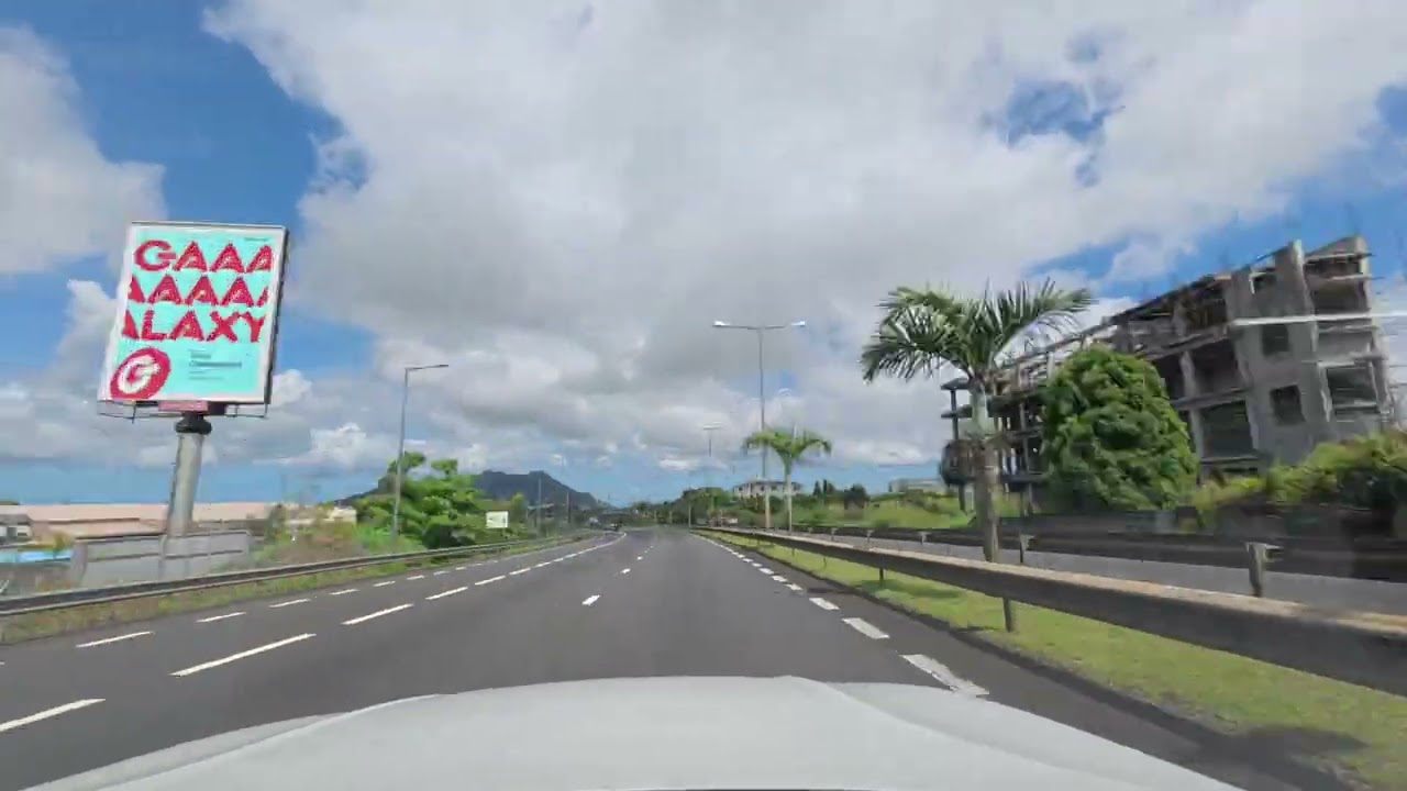 SSR Airport Mauritius to Port Louis via the Motorway !