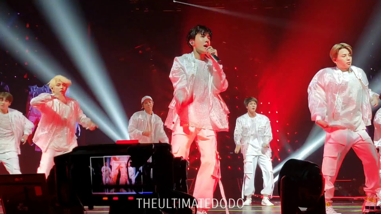 180915 Mic Drop Remix Dance Break @ BTS 방탄소년단 Love Yourself Tour in Fort Worth Fancam 직캠