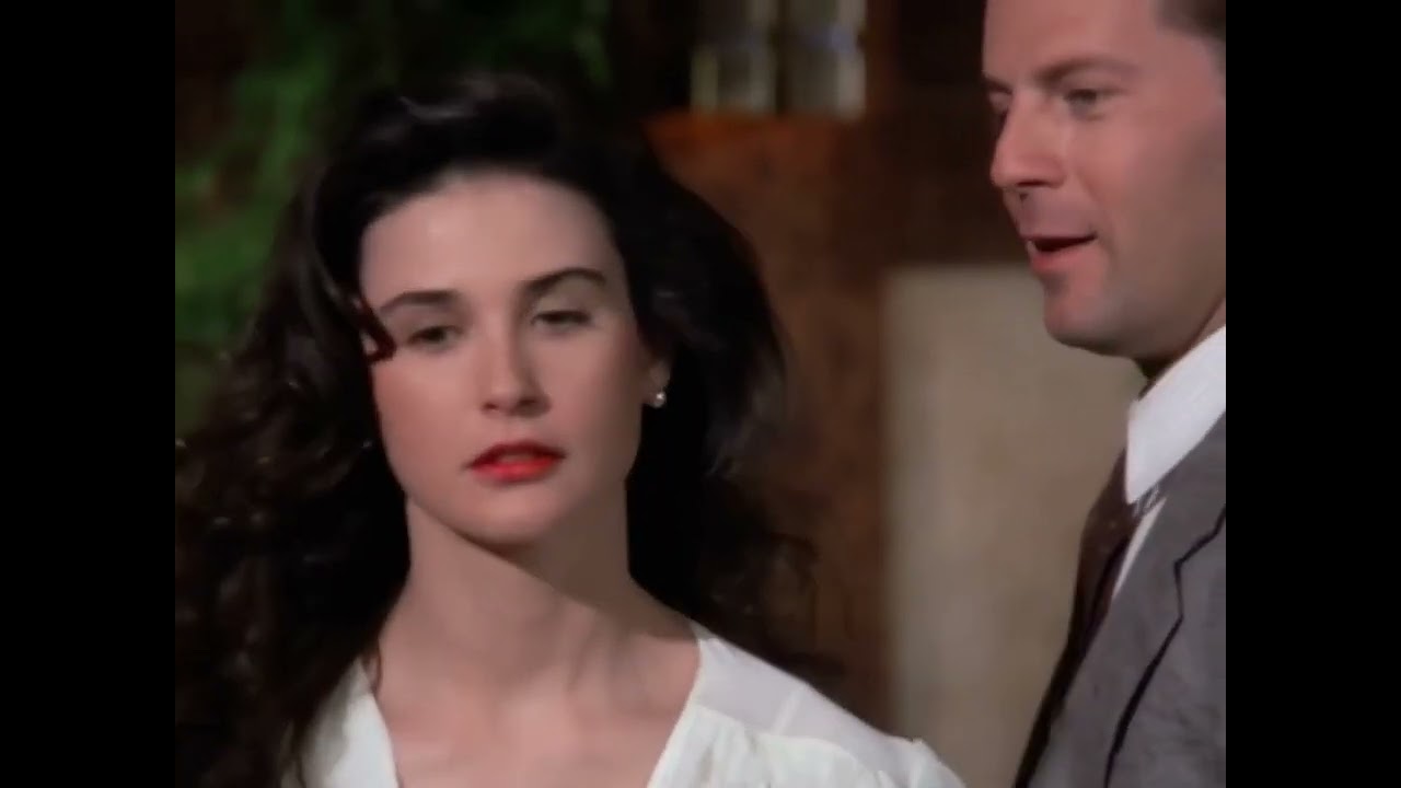 Demi Moore & Bruce Willis in Moonlighting 🌙✨🔮
