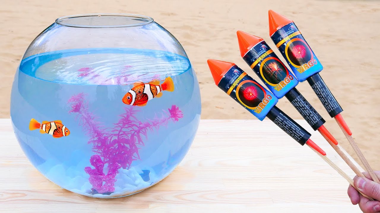 Эксперимент: XXL Ракеты под Водой !