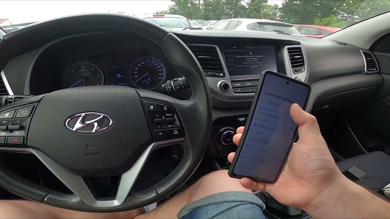 Как подключить смартфон к системе через Bluetooth в Hyundai Tucson III (2015–2020)