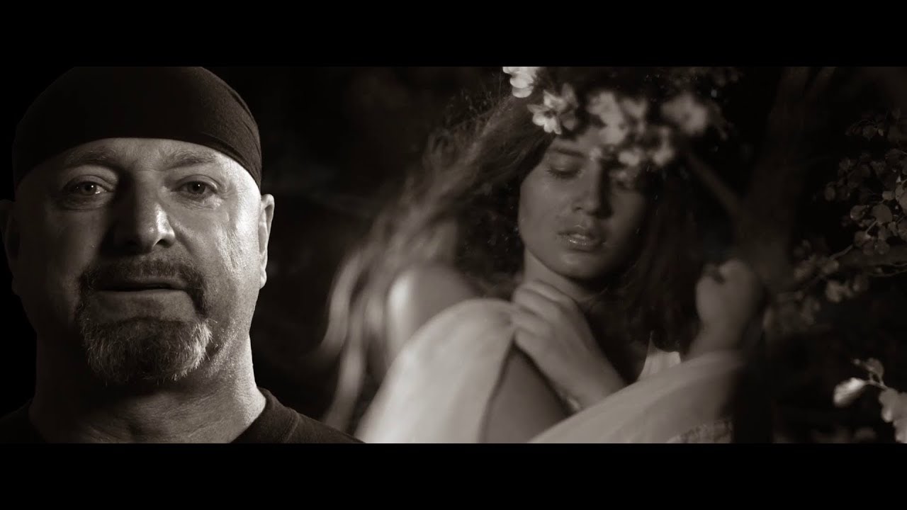 Jiří Zonyga, Iva Landová a Lucrezia Borgia   V svitu Luny Official video