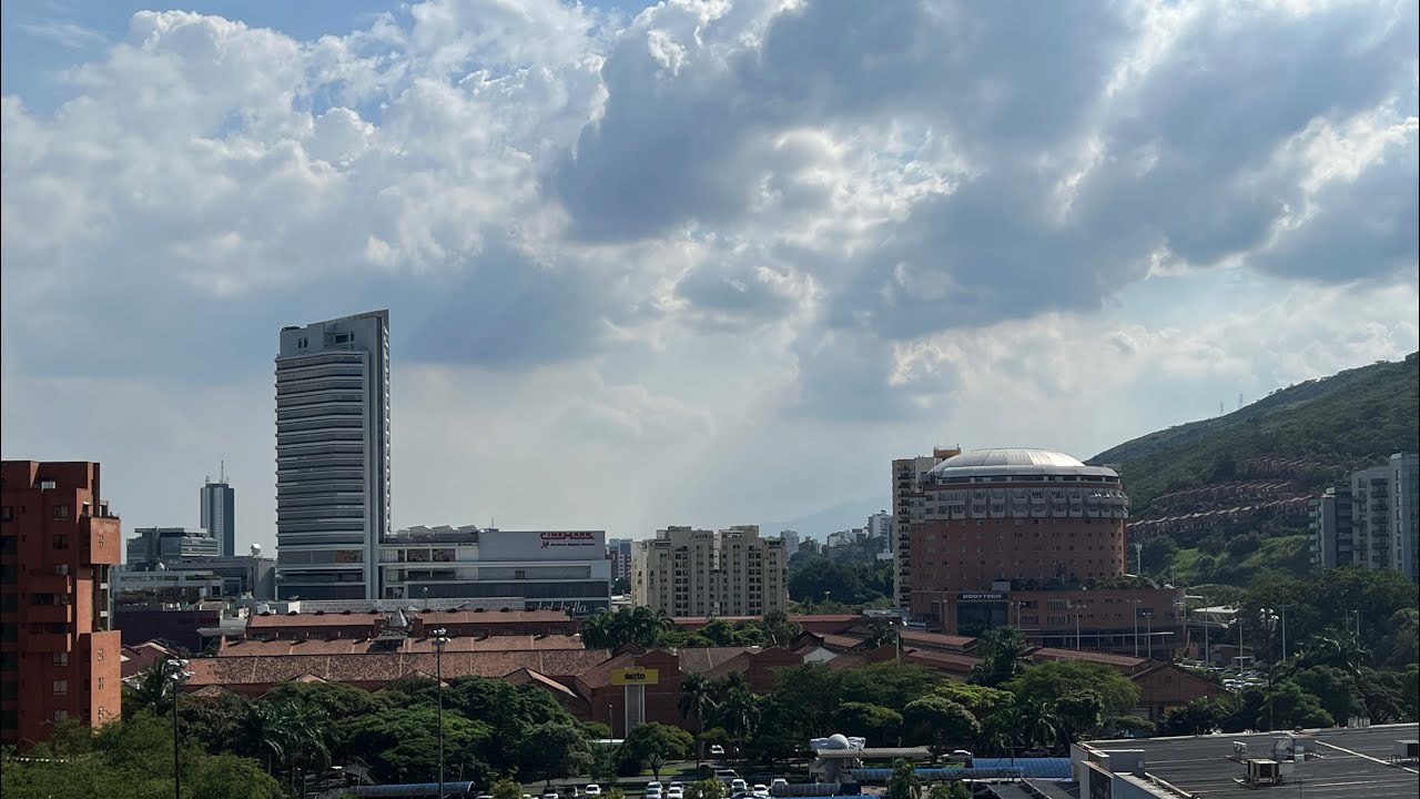 🟣APTO EN VENTA EL NORTE DE CALI/SECTOR CHIPICHAPE/CÓDIGO: 340/CONTÁCTANOS ☎️+57 305 254 4559