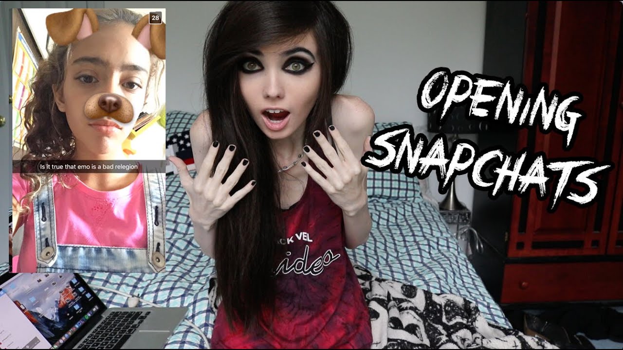 OPENING SNAPCHATS From FANS 2!