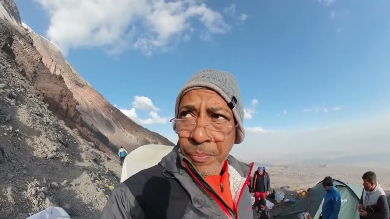 صعود قمة جبل آرارات 31 يوليو - 4 أغسطس 2022 - Mount Ararat Ascending