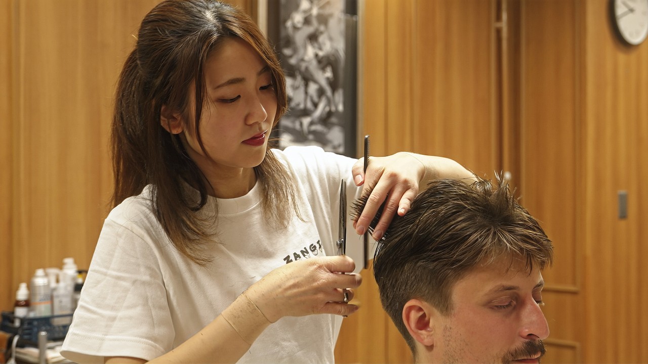💈(ASMR) Best Haircut of His Life by Cute Japanese Lady Barber - Scissors Only Haircut, Shave & More