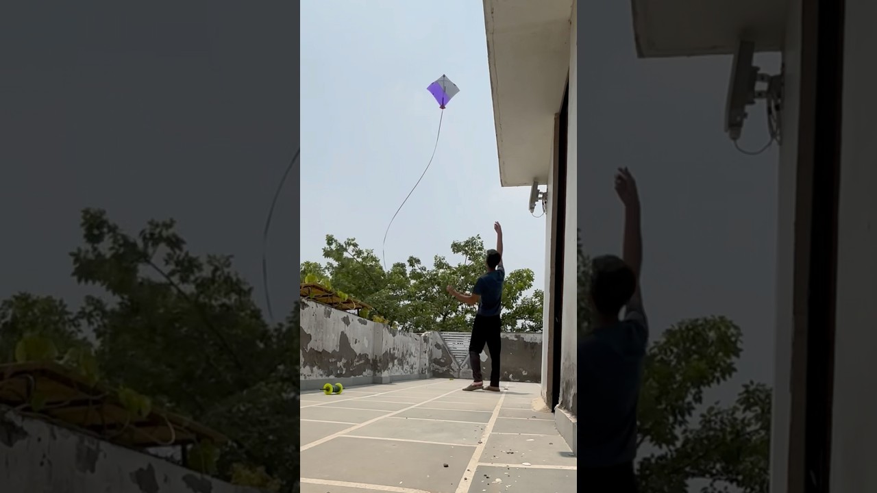 kite🪁 + long tail kite flying 🔥#shorts #shortsfeed #viralvideo #kiteflying #kite #design #flying
