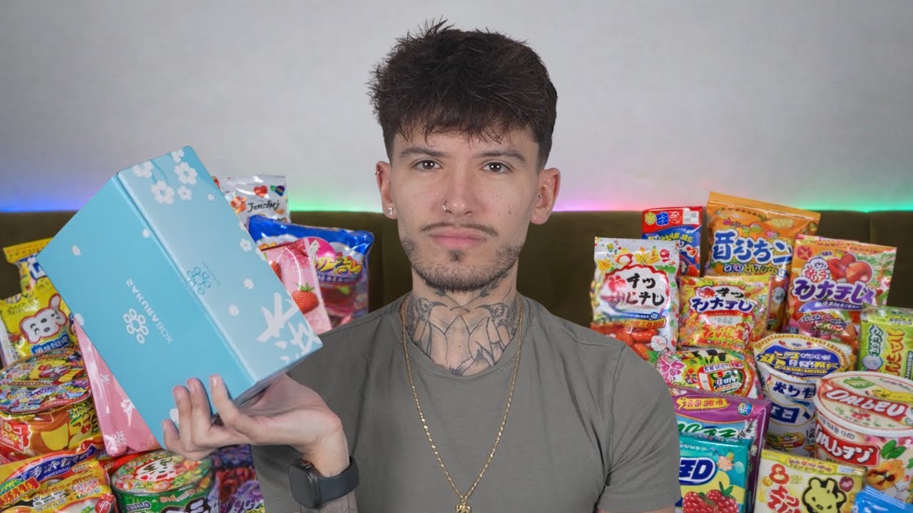 TRYING JAPANESE CANDY & SNACKS