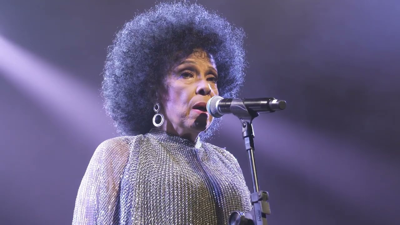 Eliana Pittman - Novo endereço (Jorge Aragão)