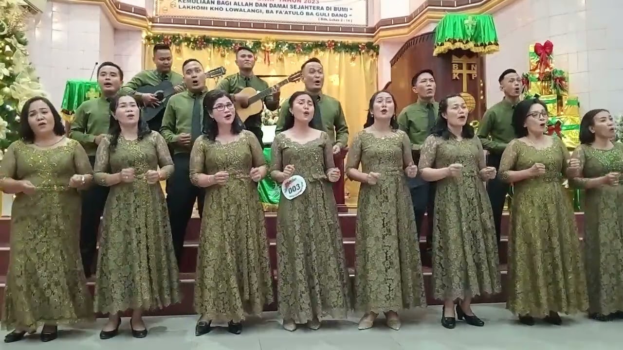 HAWA'EBUA WA'OMASI (CIPT: Yas Harefa) Juara I Jemaat BNKP HILIGEO