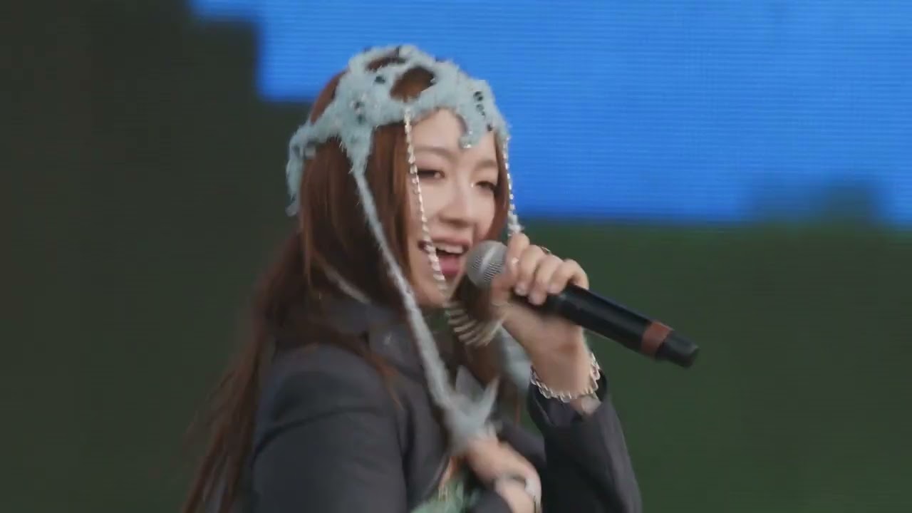 PIAO - flip phone (Head in the Clouds 2025 Live Performance)