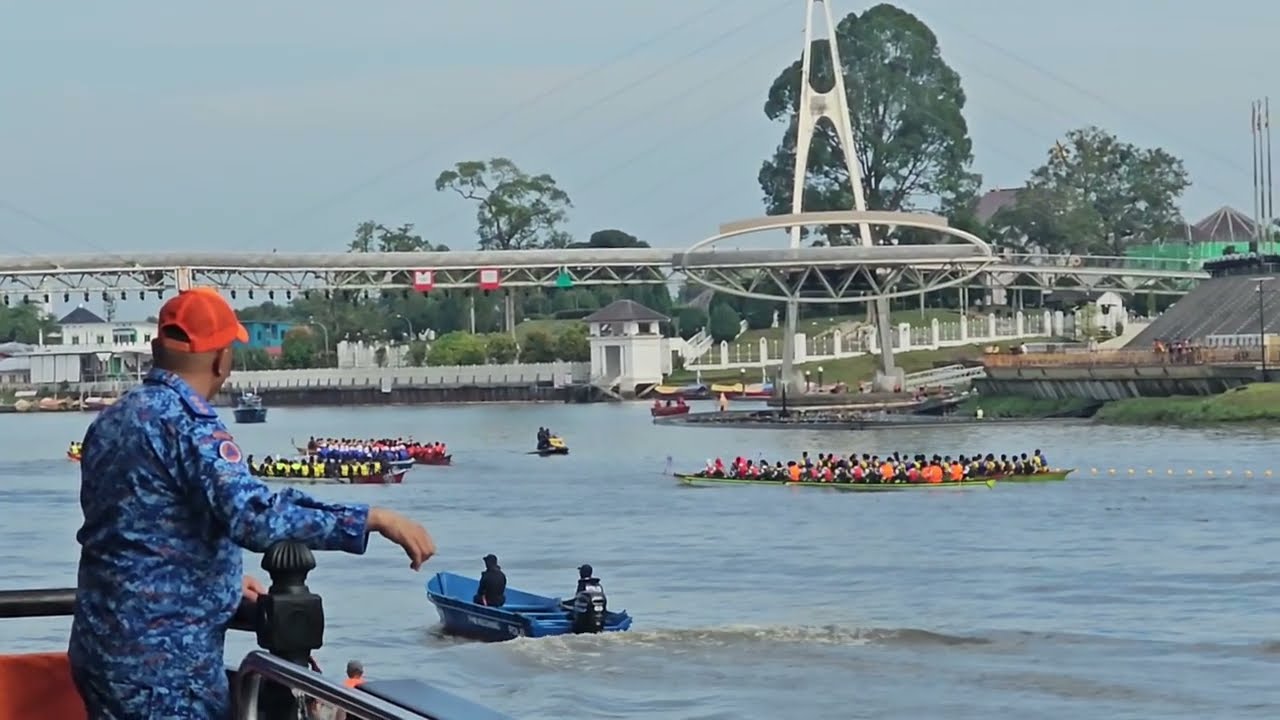 RACE 1 Sarawak Regatta Day 1 Perahu Bidar 30 Saringan A