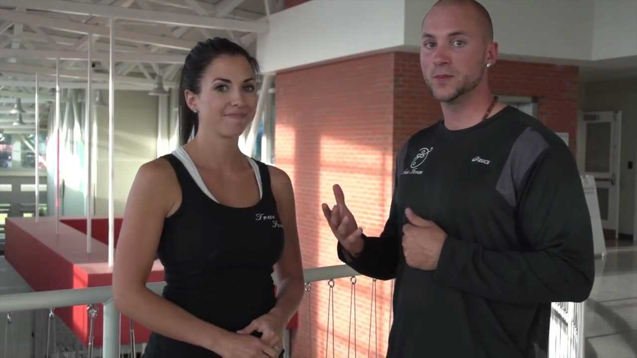 Bikini Competitor talks Abs and Nutrition with Melissa Hammer