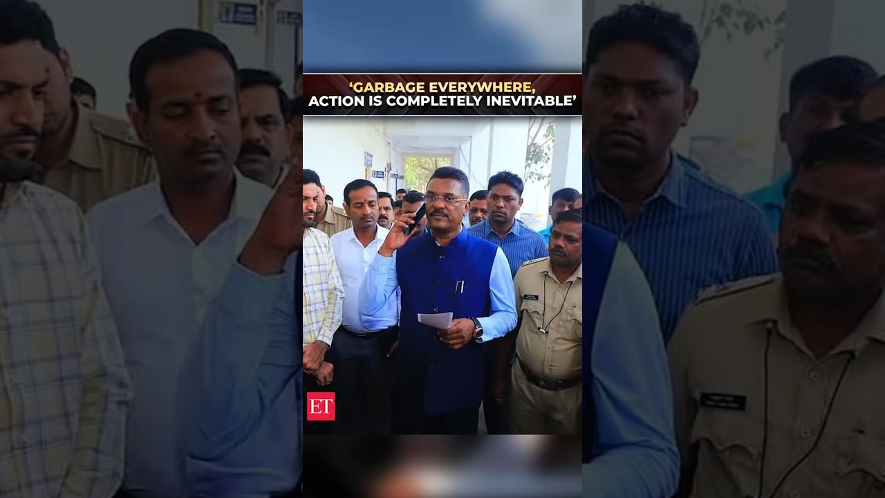 Maharashtra Minister Pratap Sarnaik conducts surprise visit at Amravati bus station