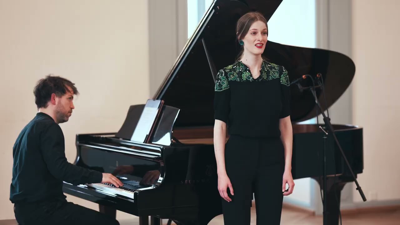 György Ligeti: Three Weöres Songs