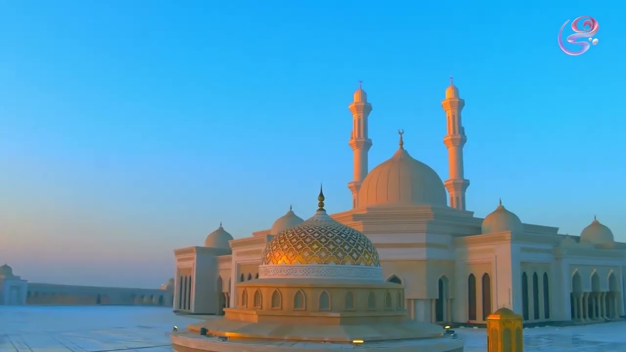 لكل مدينة روح .. وروح العاصمة الإدارية هو مسجدها .. شكرًا لكل من ساهم في هذا الصرح الإسلامي الفخم ❤️