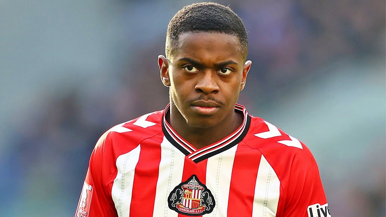 Noah Sadiki is a Complete Midfielder!